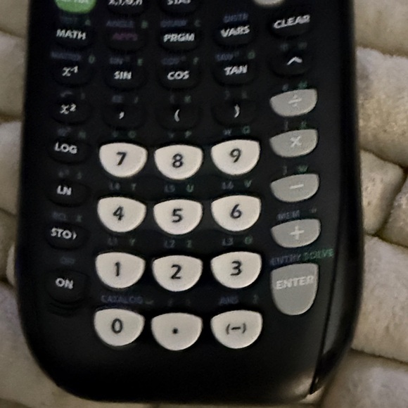 Texas Instruments TI-84 Plus - Picture 3 of 5